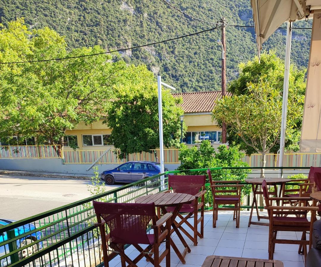 Περσεφονη Hotel Kamena Vourla Ngoại thất bức ảnh